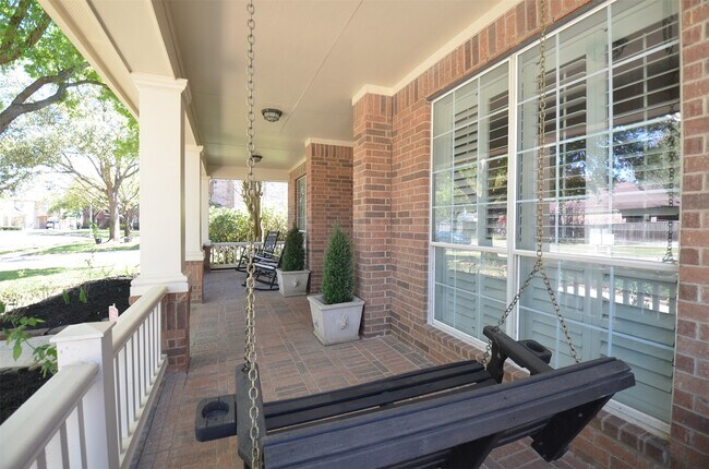 Foto del edificio - 1310 Wildwood Ln