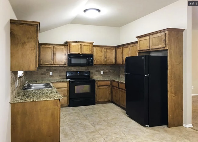 Building Photo - 19720 Serenade Way