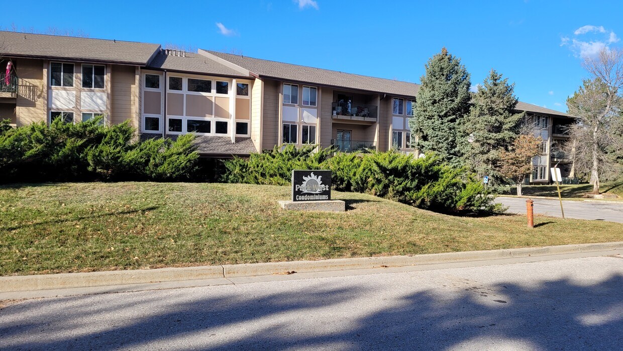 3971 Fairway Hills Dr, Rapid City, SD 57702 Condo for Rent in Rapid