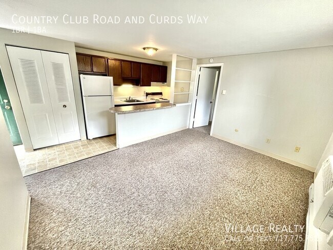 Foto del edificio - 603 Country Club Rd