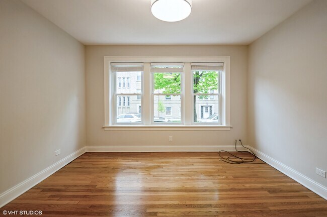 Foto del edificio - 3603 W Cullom Ave