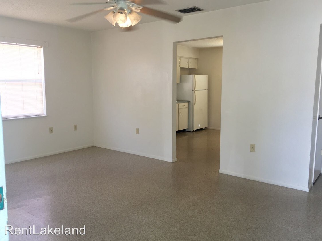 2023 Tennyson St, Lakeland, FL 33801 Condo for Rent in Lakeland, FL