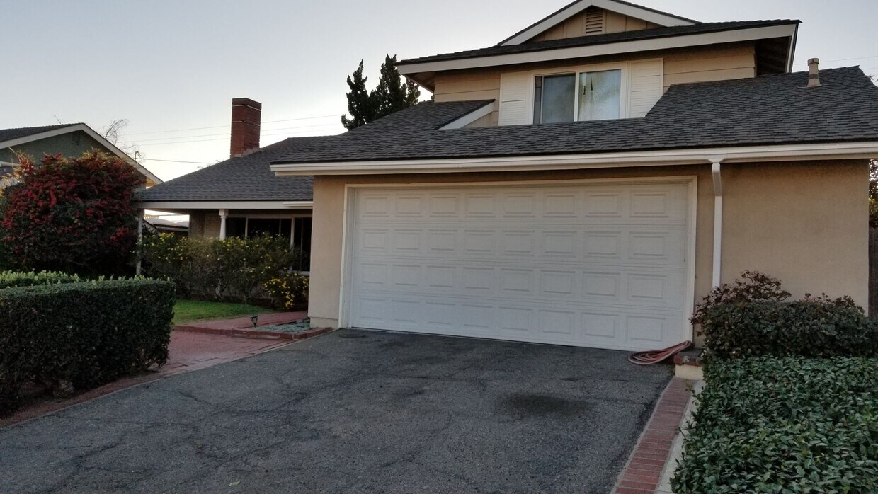 Primary Photo - 159 Glenbrook Ave