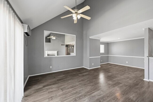 Foto del edificio - 14550 Fonmeadow Dr