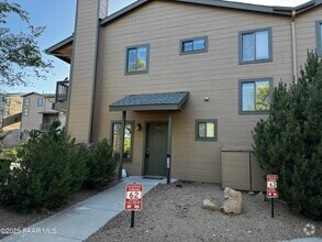 Building Photo - 1102 Boulder Park Ave