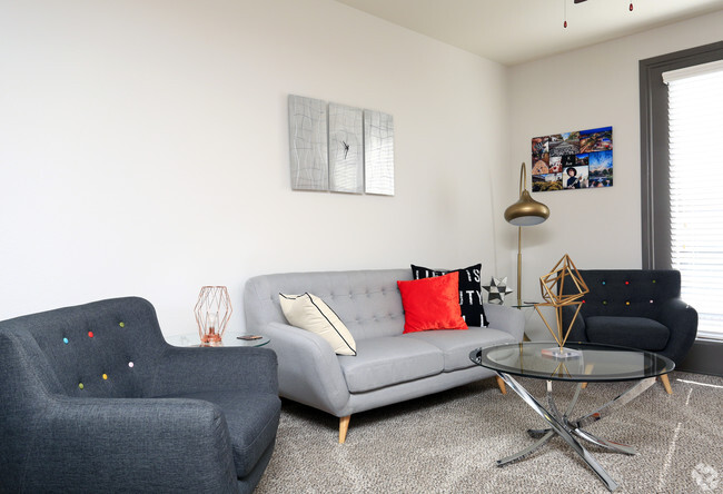 2BR,2BA - 1037SF - Bel Air Downtown