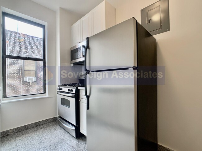 Foto del edificio - 652 W 163rd St