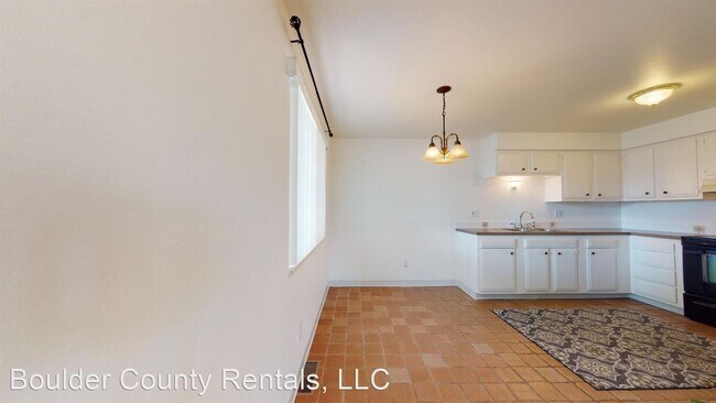 Building Photo - 2 br, 1 bath House - 1354 Terry Street K1