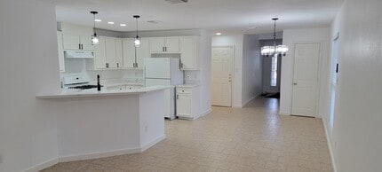 Building Photo - 3116 Bolt St