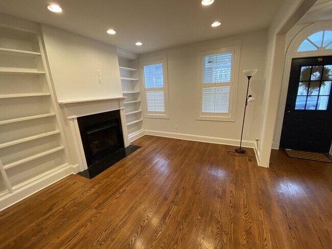 Foto del edificio - 1113 7th St NE