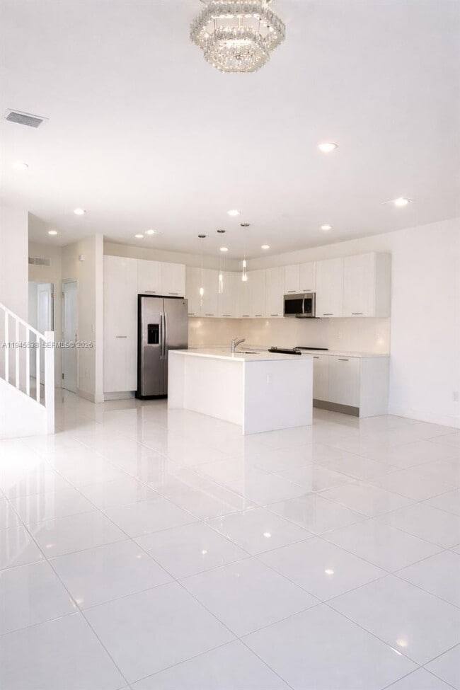 Foto del edificio - 15808 SW 136 Way