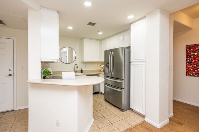 Foto del edificio - 350 K St