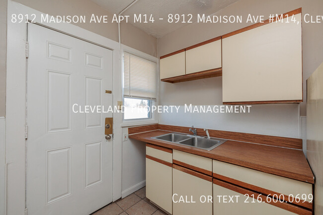 Foto del edificio - Westside Cleveland Apartment