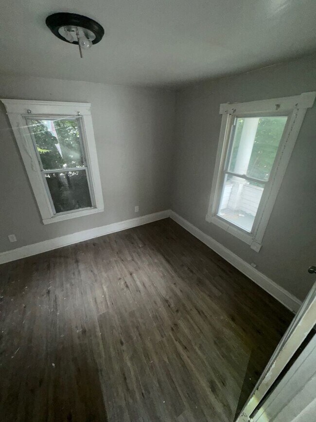 Foto del edificio - 389 E 160th St
