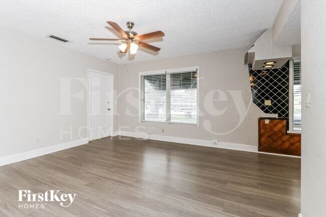 Foto del edificio - 127 2nd St