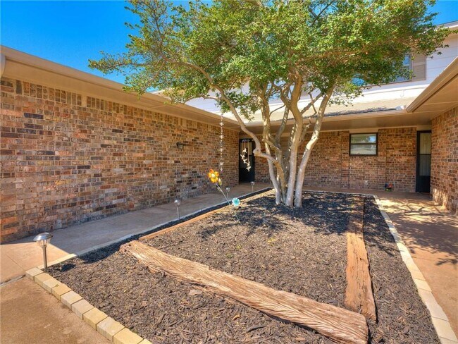 Foto del edificio - 9907 Mashburn Blvd