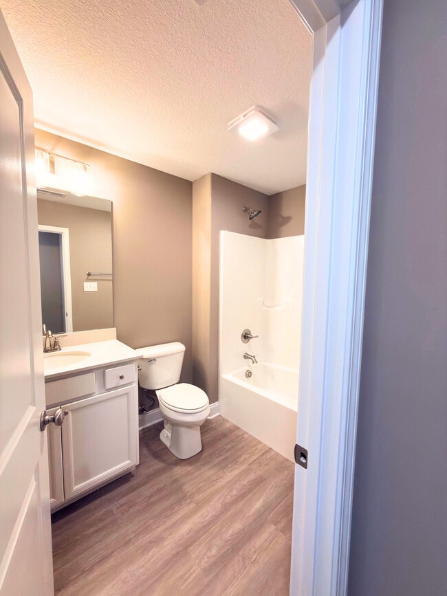 Building Photo - 7314 Woodpecker Wy