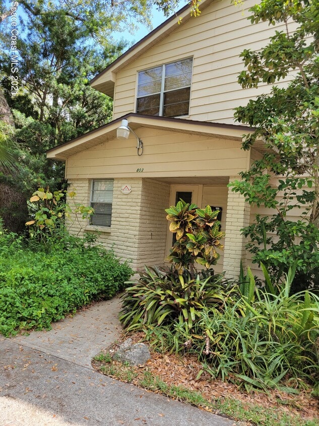 Primary Photo - 803 Rockledge Dr