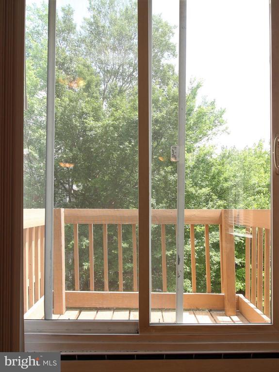 Building Photo - 515 S 12th St