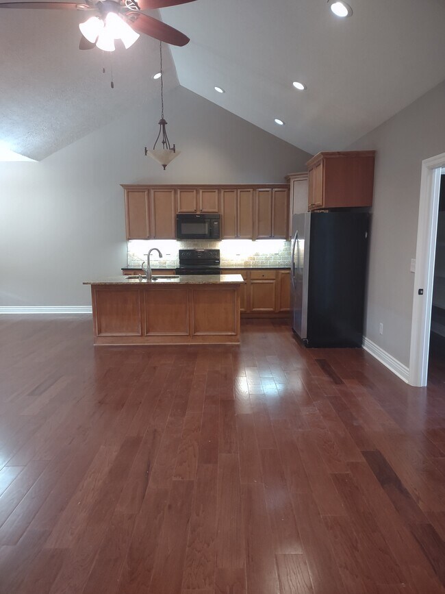 Foto del edificio - 7437 E Summerside Pl