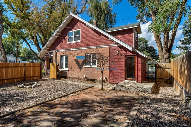 Building Photo - 88 W 400 S