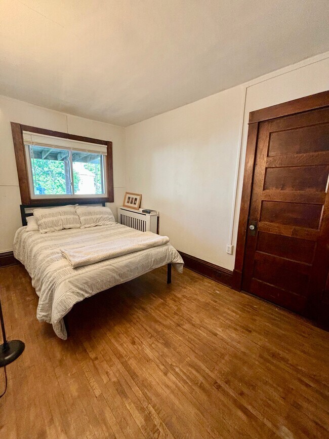 Foto del edificio - 3224 Hennepin Ave