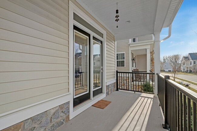 Photo - 22956 Aurora Vw Dr House