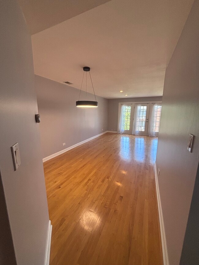Dining Room - 601 Quincy Bridge Ln