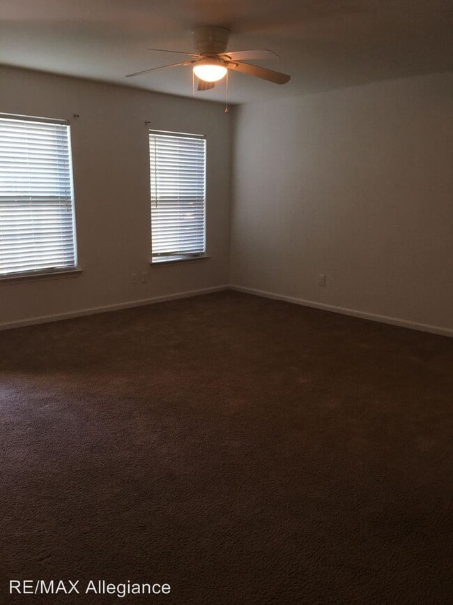 Building Photo - 3 br, 3 bath House - 240 THALIA TRACE DRIVE