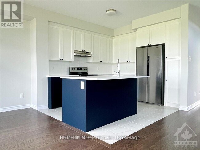 Building Photo - 634 Flagstaff Dr