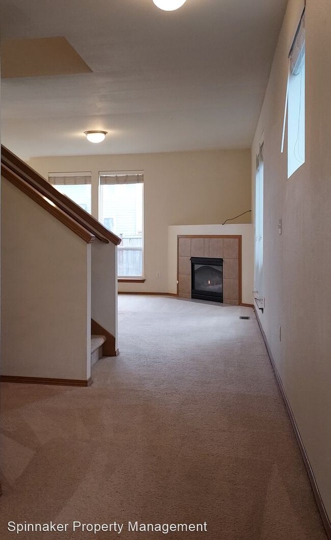 Foto del edificio - 3 br, 2.5 bath House - 11408 185th St. E.