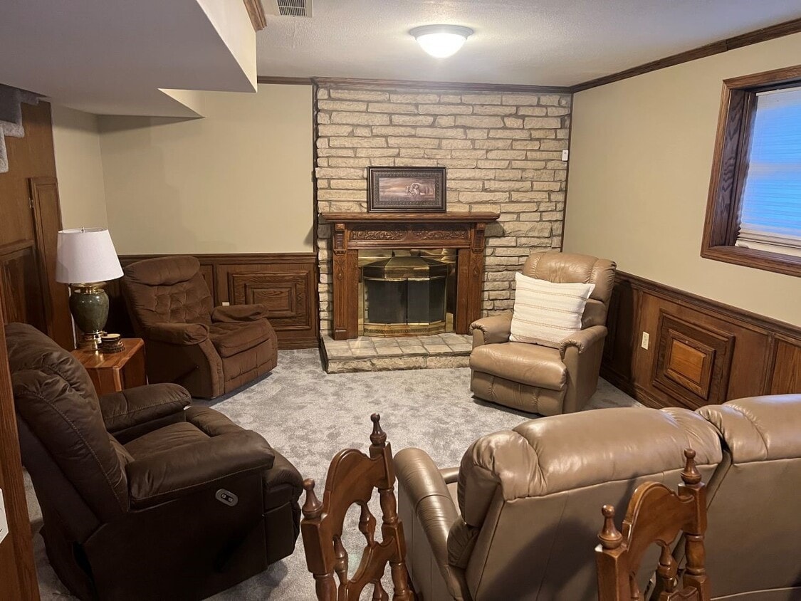 Building Photo - 12200 E Lynne St