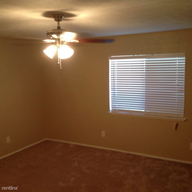 Foto del edificio - 3904 Longmeadow Way
