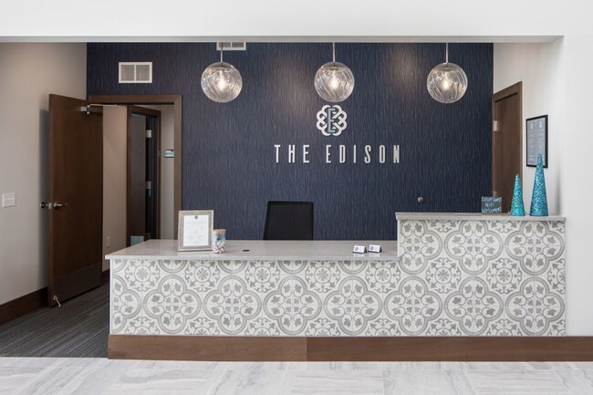 The Edison At Bridlespur Apartments - Kansas City, Mo 