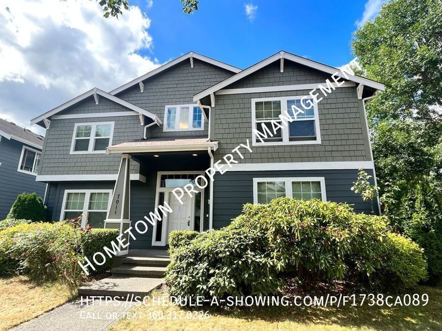 Primary Photo - Large 4 Bedroom home in Horizon Pointe!