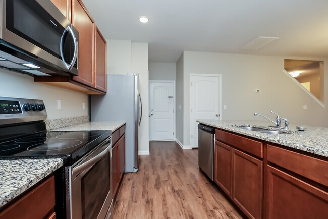 Foto del edificio - 233 Autumn Terrace Ln
