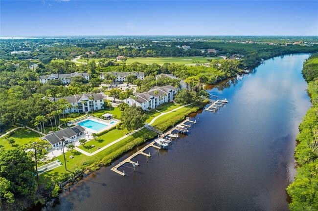 Foto del edificio - 2502 SE Anchorage Cove