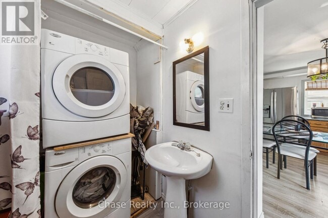 Building Photo - 16 FIFTH STREET W