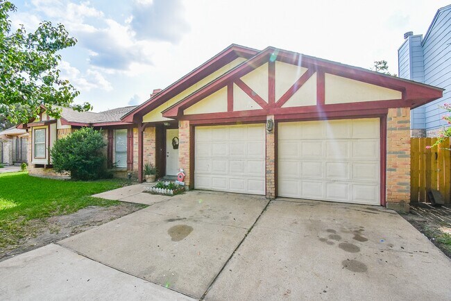 Building Photo - 12106 Pecan Meadow Dr