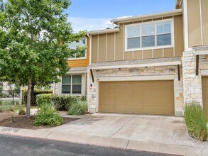 Building Photo - 516 E Slaughter Ln