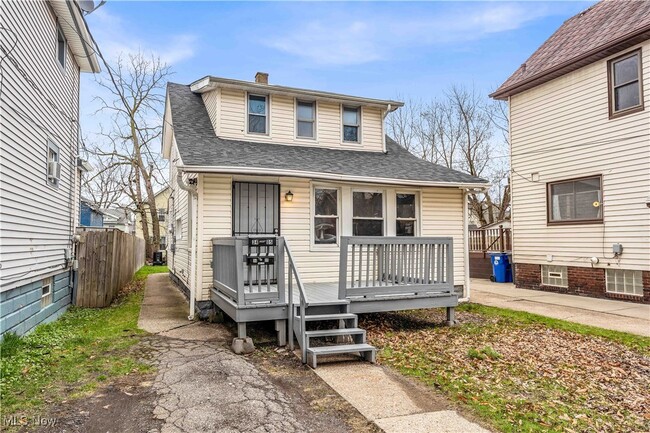 Building Photo - 3405 W 94th St