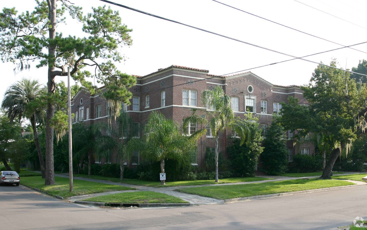 Building Photo - 2061 Forbes St