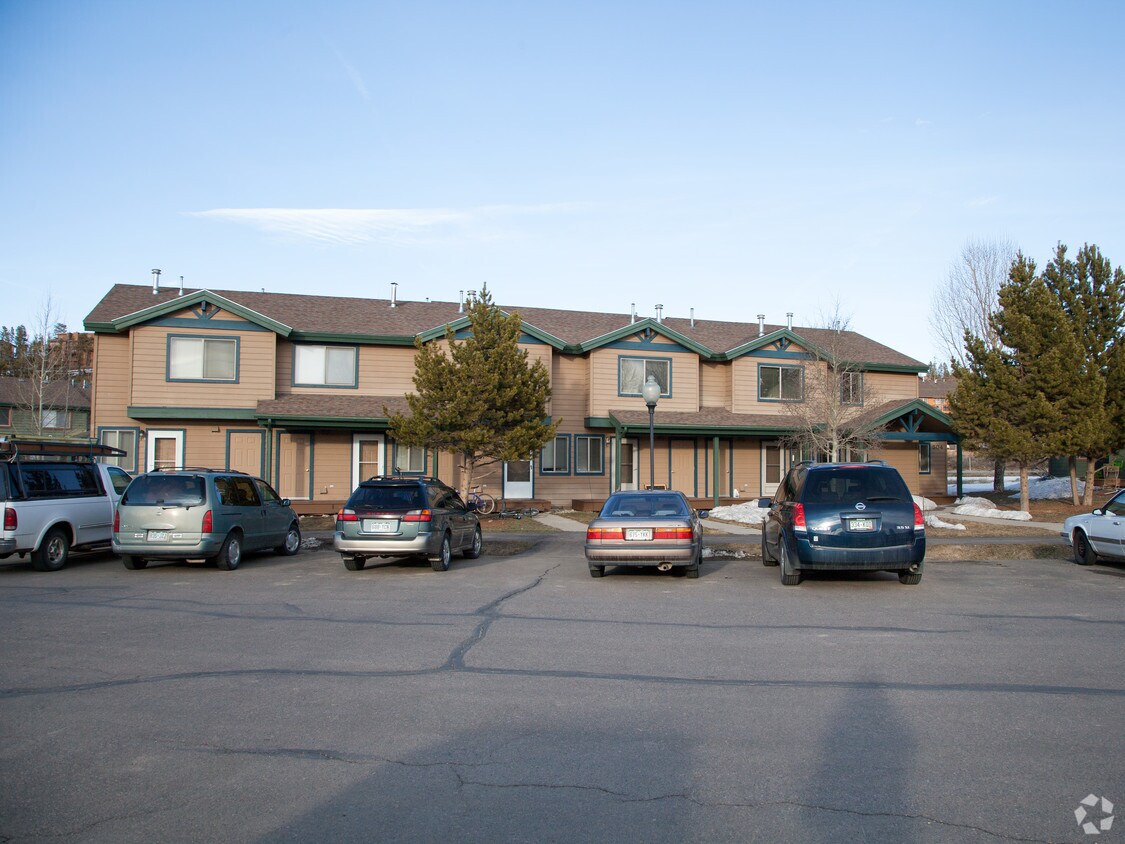 Foto principal - Wapiti Meadows Apartments
