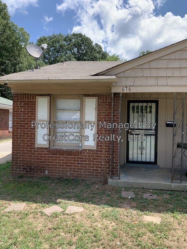 Building Photo - 676 N Perkins Rd