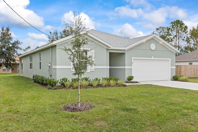 Building Photo - Brand new 3/2/2 with screened in porch*.