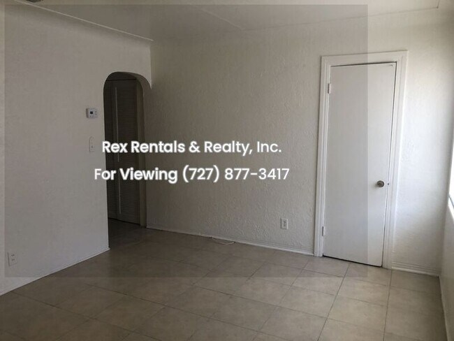 Foto del edificio - 669 17th Ave S
