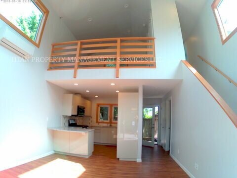 Building Photo - Modern 1BR Loft ADU with Private Fenced Yard & Gas Range