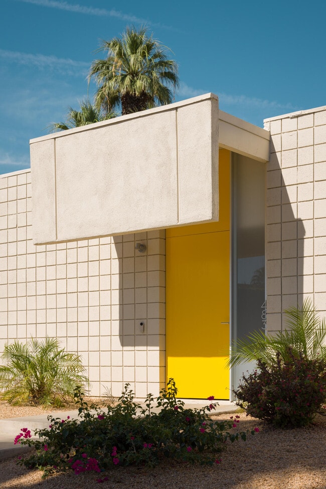 Foto del edificio - 483 Sandpiper St