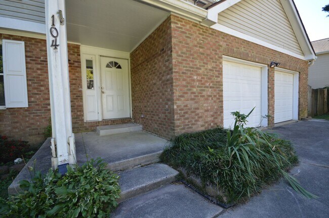 Foto del edificio - 104 Smokehouse Ln
