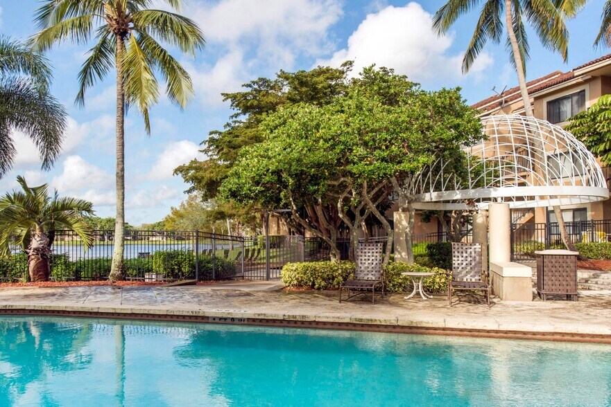 The Reserve at Ashley Lake Apartments